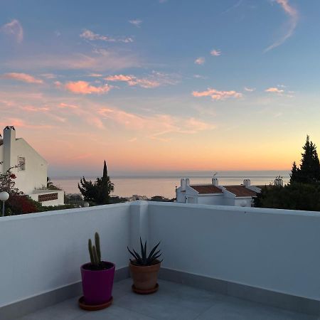 A Terrace With Sea View, 2 Bedrooms Apartment In Benalmádena Exteriör bild