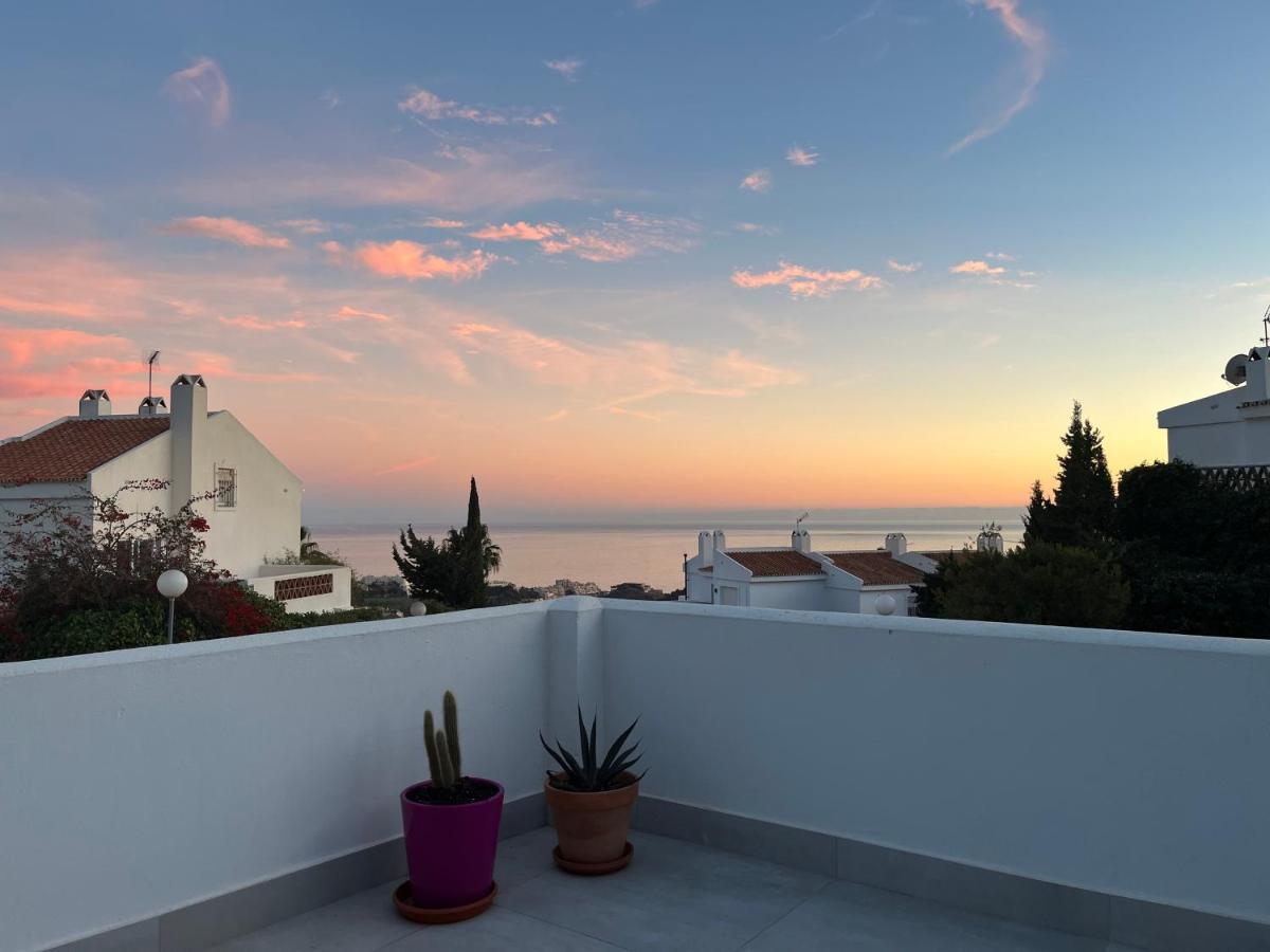 A Terrace With Sea View, 2 Bedrooms Apartment In Benalmádena Exteriör bild