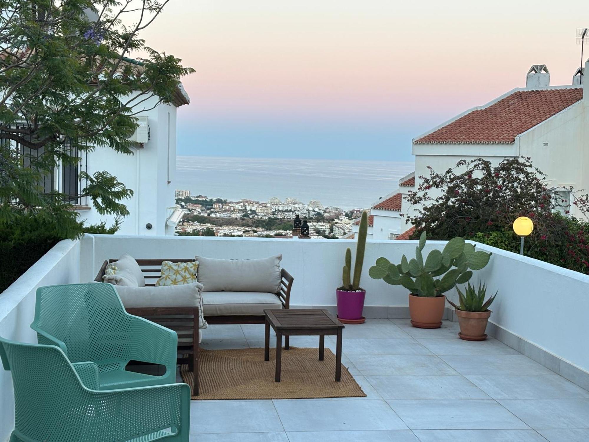 A Terrace With Sea View, 2 Bedrooms Apartment In Benalmádena Exteriör bild